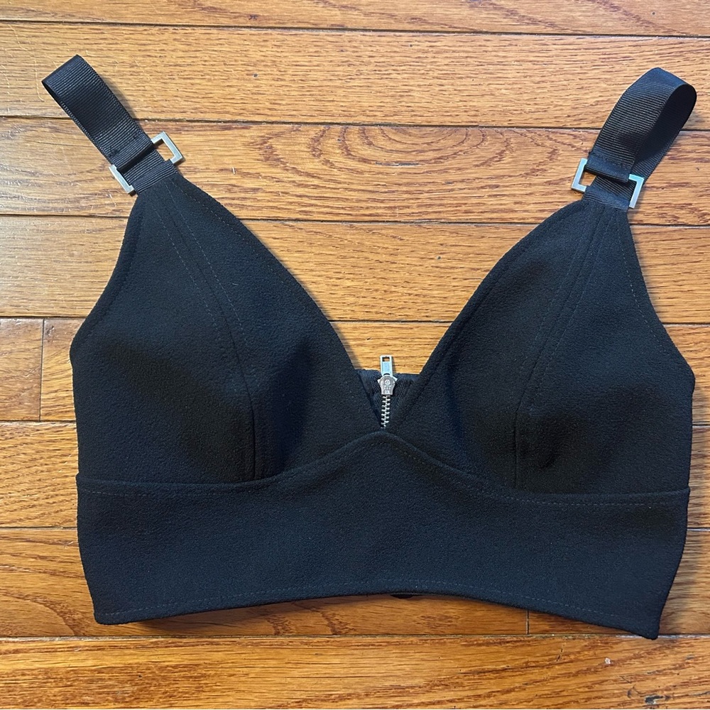 Sexy cropped top